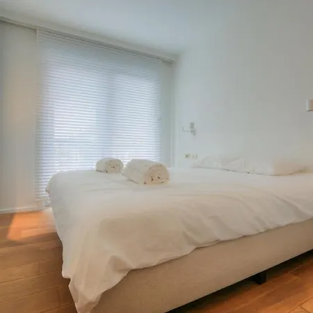 Appartementen Op De Zeedijk In Knokke Op De 3E En 4E Verdieping Van Logie Marie Knokke-Heist Exterior foto