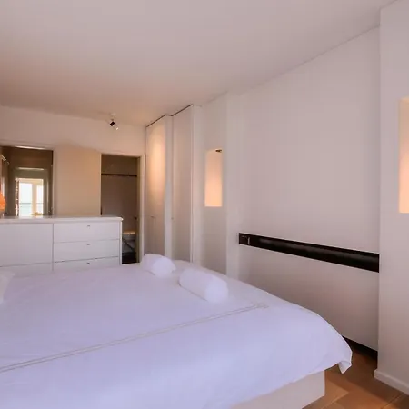 Appartementen Op De Zeedijk In Knokke Op De 3E En 4E Verdieping Van Logie Marie Knokke-Heist Exterior foto