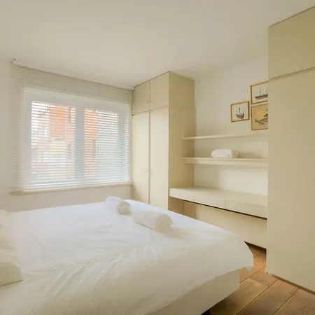 Appartementen Op De Zeedijk In Knokke Op De 3E En 4E Verdieping Van Logie Marie Knokke-Heist Exterior foto
