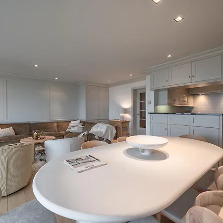 Appartementen Op De Zeedijk In Knokke Op De 3E En 4E Verdieping Van Logie Marie Knokke-Heist Exterior foto