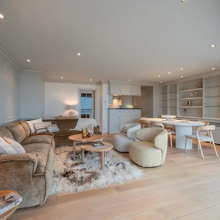 Appartementen Op De Zeedijk In Knokke Op De 3E En 4E Verdieping Van Logie Marie Knokke-Heist Exterior foto