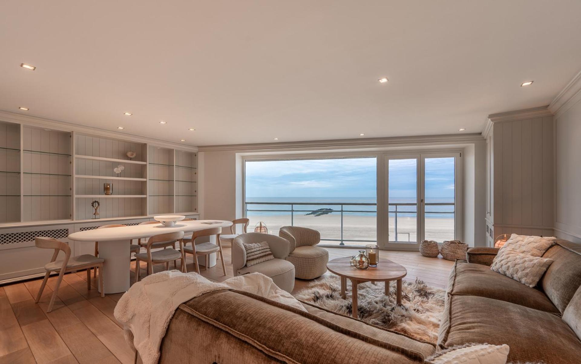Apartment Appartementen Op De Zeedijk In Knokke Op De 3E En 4E Verdieping Van Logie Marie Knokke-Heist