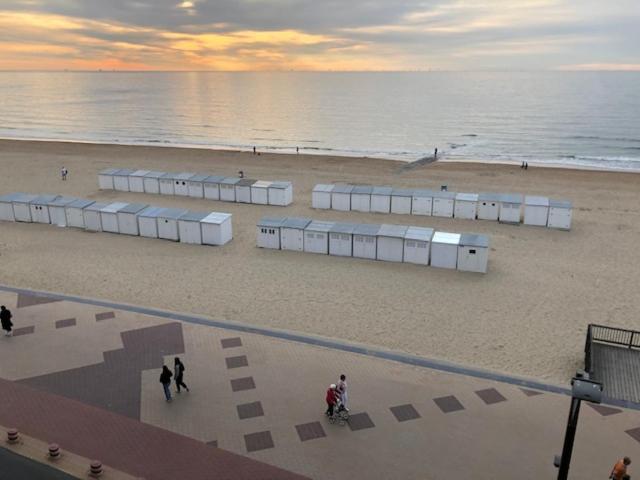 Apartment Appartementen Op De Zeedijk In Knokke Op De 3E En 4E Verdieping Van Logie Marie